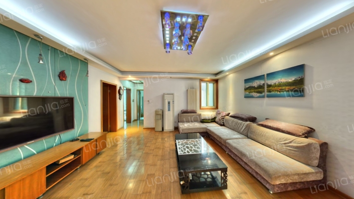 蓝天大厦二手房实景图