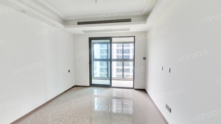 荣安江河拥翠二手房实景图