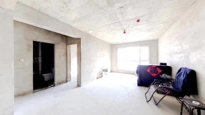 滨江凯旋门二手房实景图