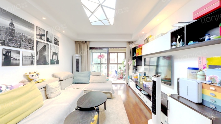 万科城臻园二手房实景图