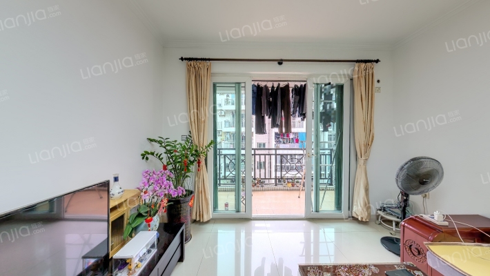 愉翠雅园二手房实景图