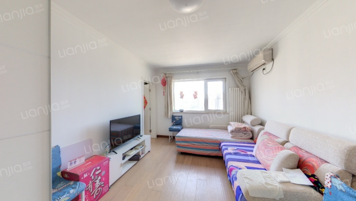 南海雅苑南区二手房实景图