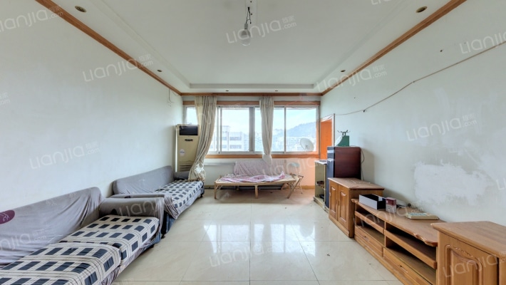 贵阳市林泉小区二手房实景图