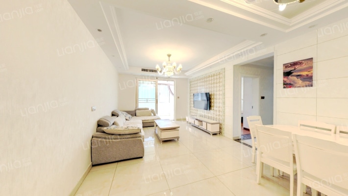 香槟公馆二手房实景图