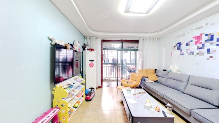 华盛格林雅地二手房实景图