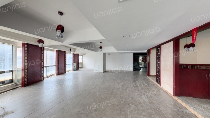 亚航财富中心二手房实景图