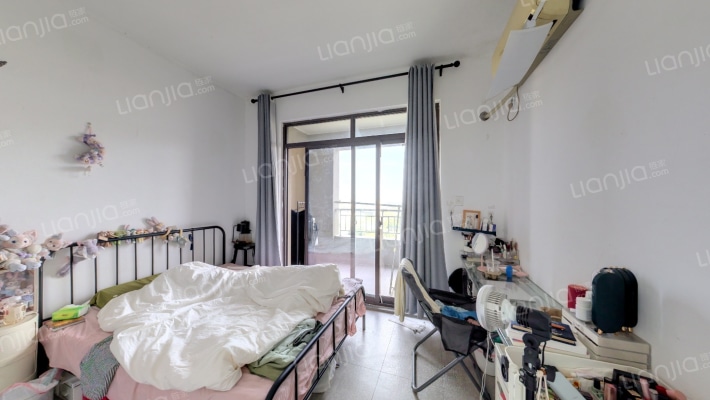 绿地香颂(浦东)(公寓)二手房实景图