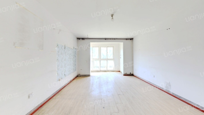 逸树家小区二手房实景图