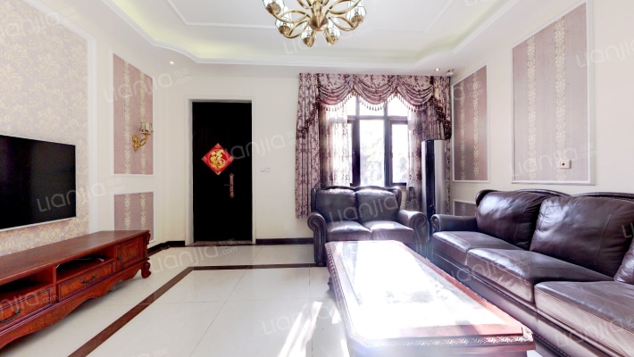 世茂玲珑台二手房实景图