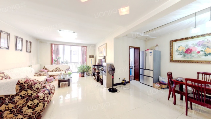 新科花园二手房实景图