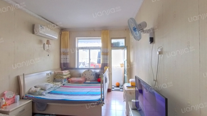 六一社区4号院二手房实景图