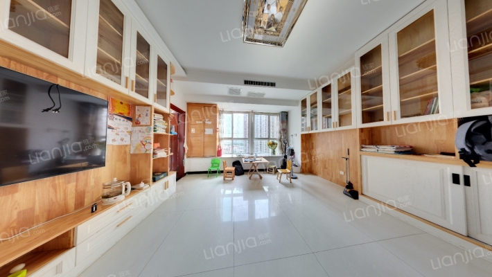 东泰城市之光南区二手房实景图