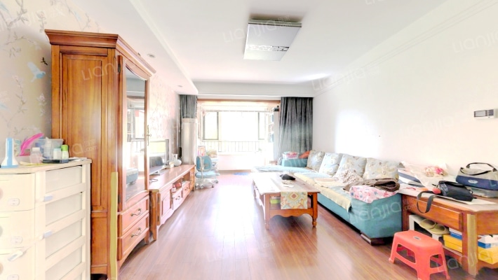 万科城一期二手房实景图