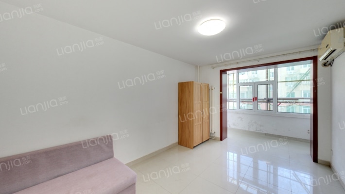 玉泉路65号院二手房实景图