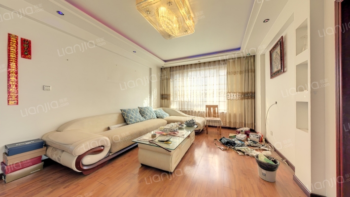 大连北方美术高级中学家属楼二手房实景图