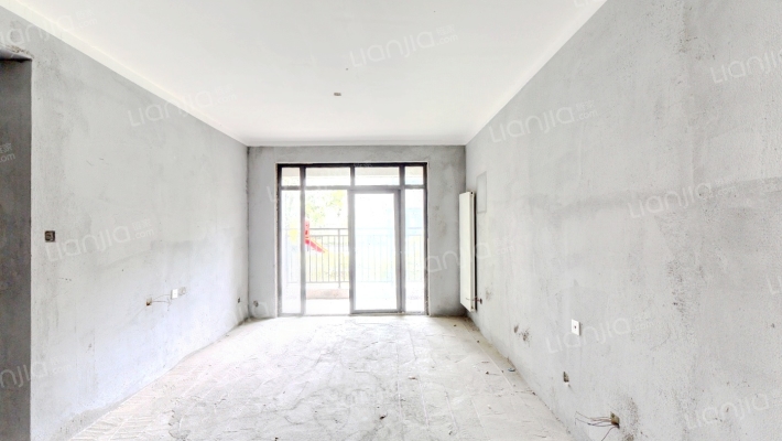 中建雲臻苑二手房实景图