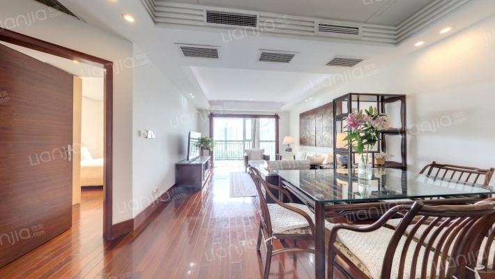 新贵都万体景苑二手房实景图