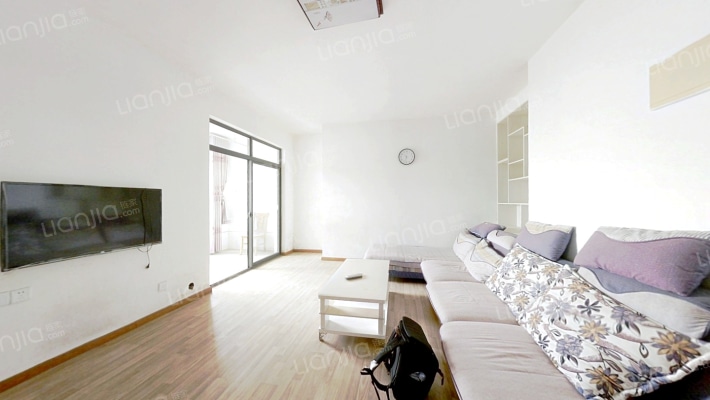 绿地香颂南区二手房实景图