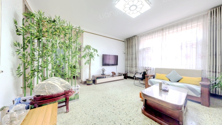 财政局宿舍二手房实景图