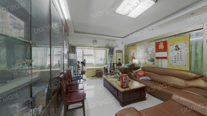 迎宾广场二手房实景图