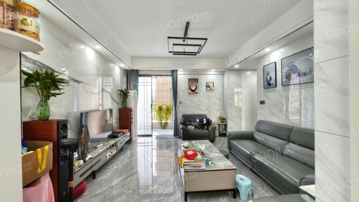 雅豪苑二手房实景图