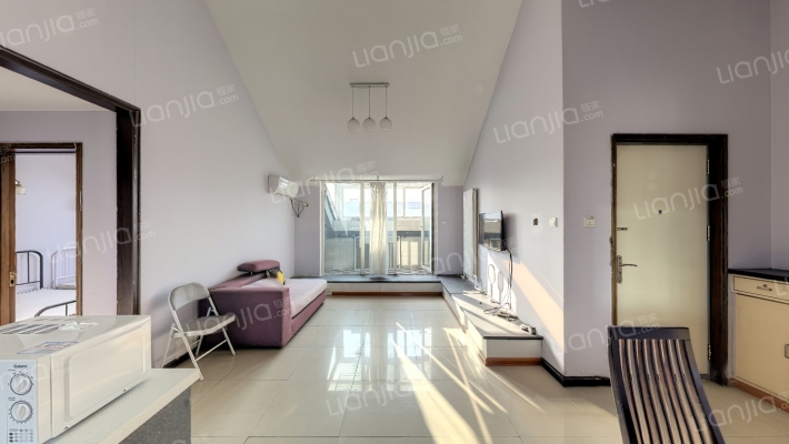 万科水晶城依云园二手房实景图