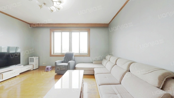 东航银杏小区二手房实景图