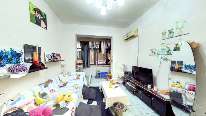 曾家岩社区二手房实景图