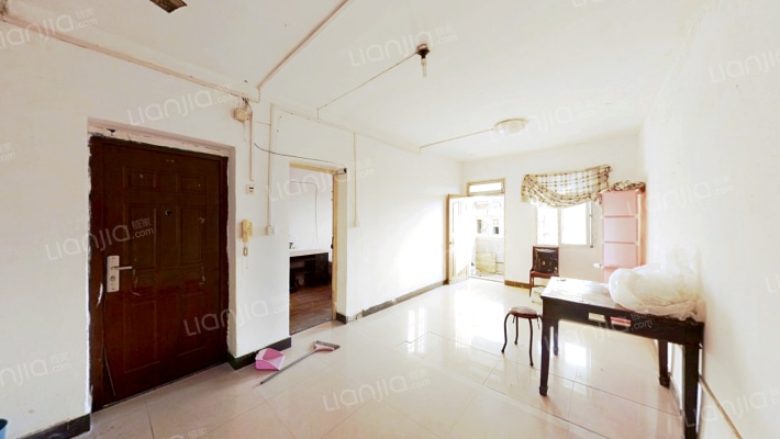 龙山公寓小区二手房实景图