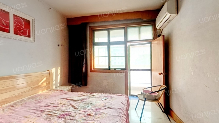 物资局小区二手房实景图