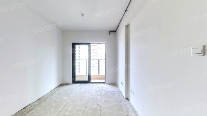 惠州泷珀花园二手房实景图