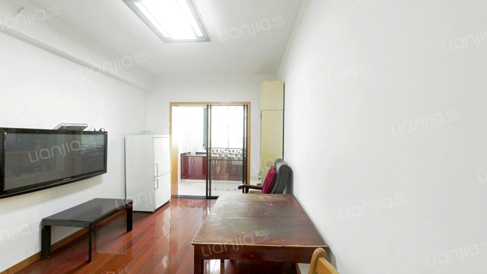 云鹤水岸绿苑二手房实景图