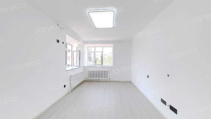 椒房二手房实景图