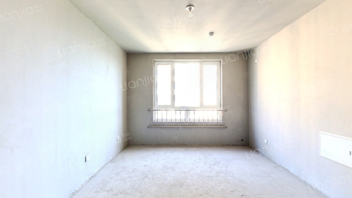 涿州德信公园 旁，三居室毛坯随意装修-客厅