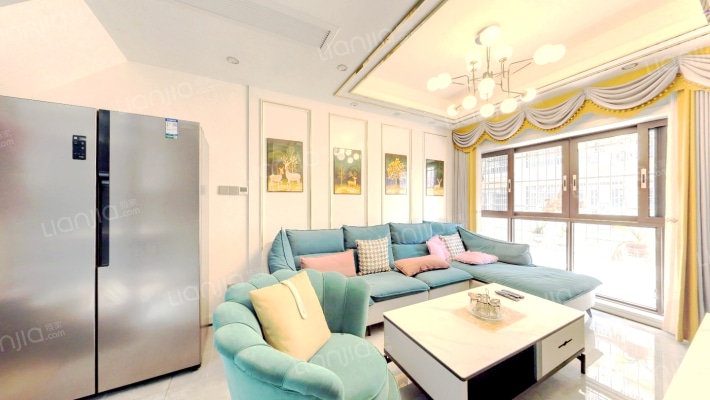 天府银通·极客悦层二手房实景图