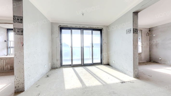 盐海琥珀湾二手房实景图