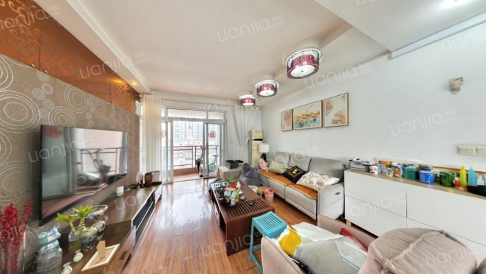 东和院二手房实景图