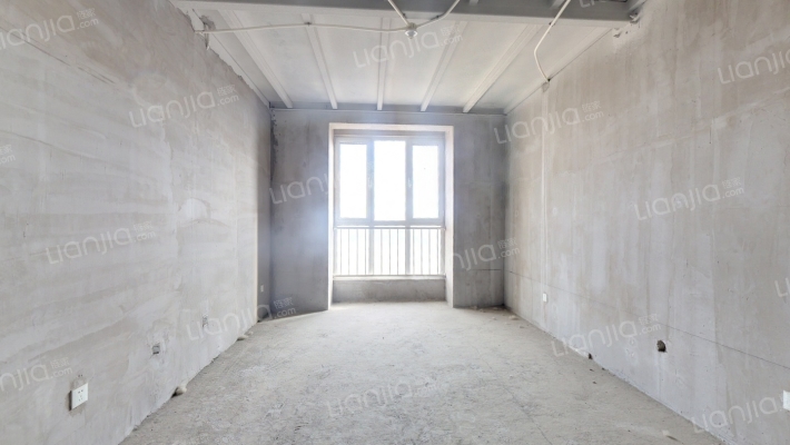 75+75平，4居2卫，私密性好-客厅