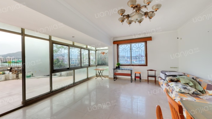 狮城苑二手房实景图