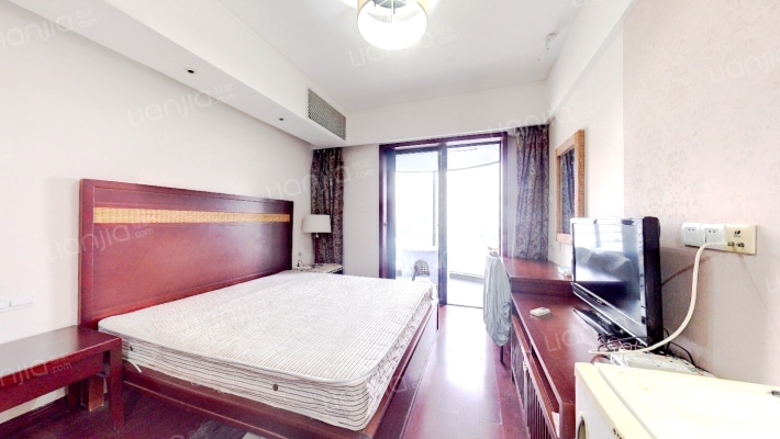 宝华海景公寓二手房实景图