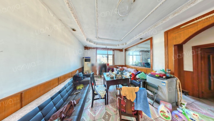 化肥厂楼二手房实景图