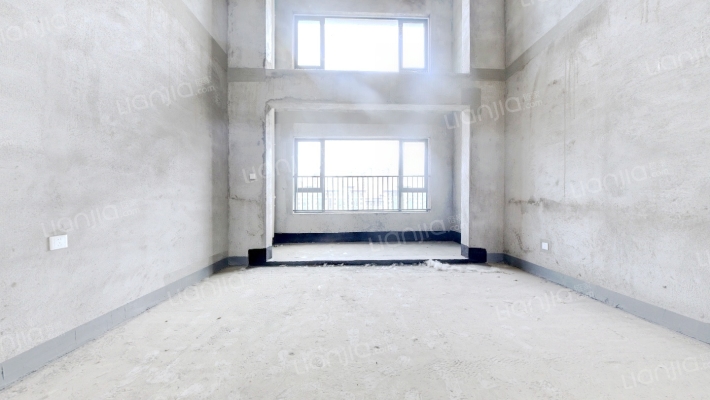 恒达玖玺府二手房实景图