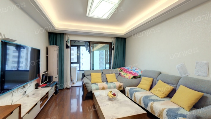 万科紫台紫馨苑二手房实景图