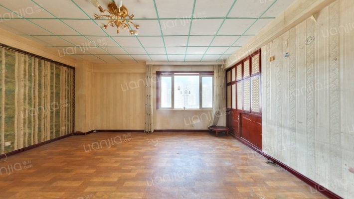 春和花园二手房实景图