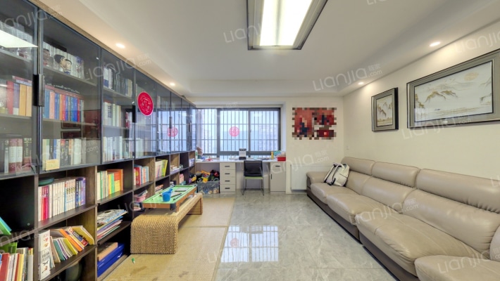 乐富强御龙湾二手房实景图