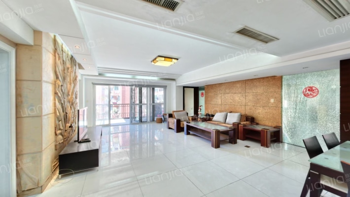 东卉花园二手房实景图