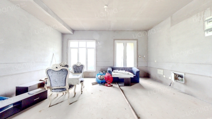 宝龙艺墅二手房实景图