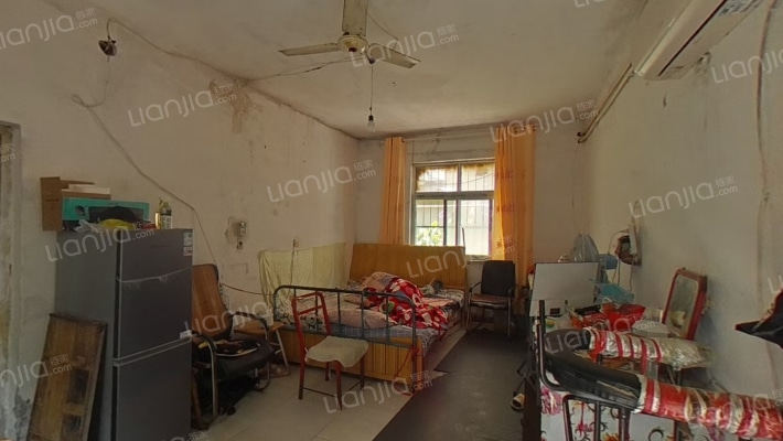 劳动路1号院二手房实景图