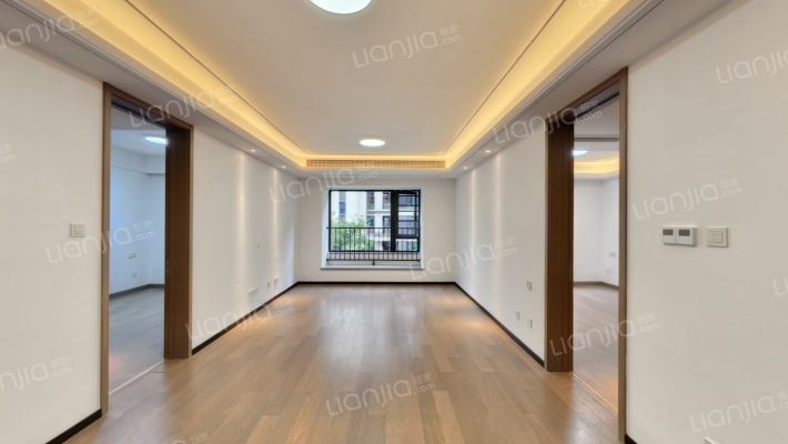 蔚蓝城市花园二手房实景图