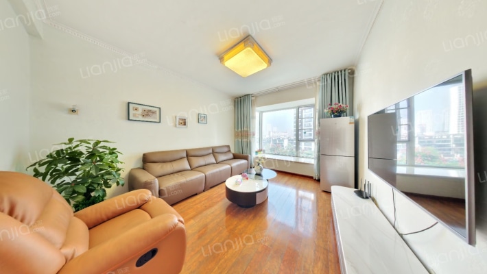 时代花城三期二手房实景图